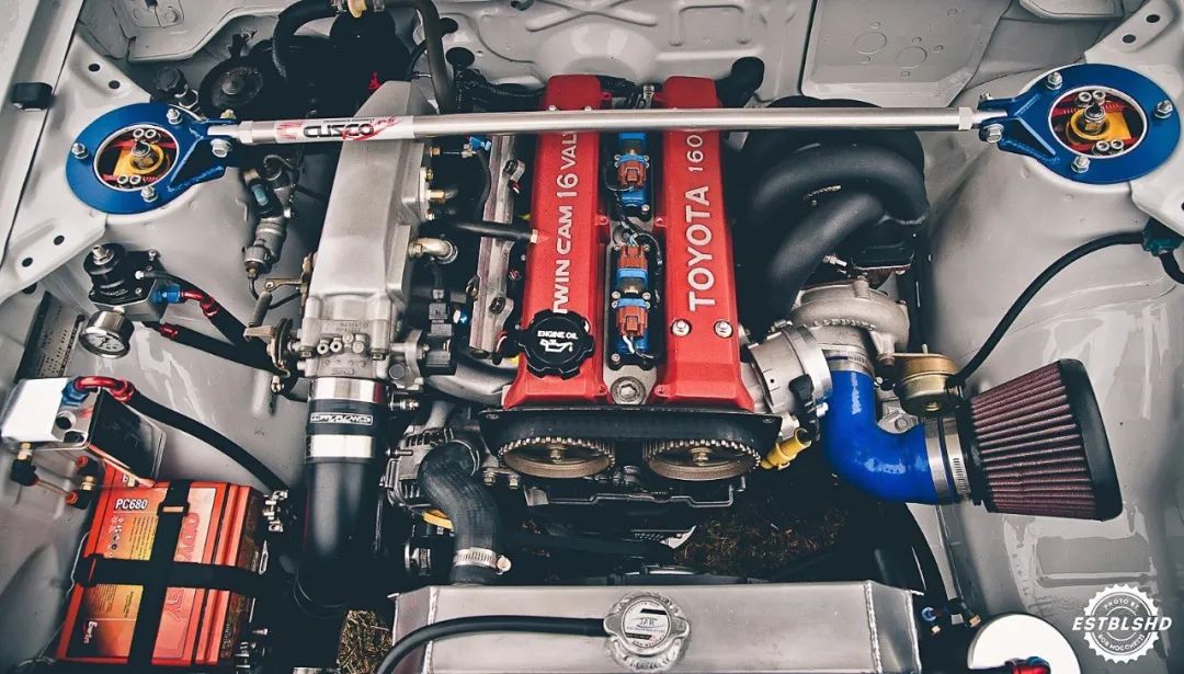 开发阶段：从构思到实现